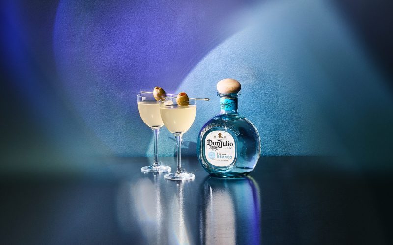 9319651-Tequila-Don-Julio-Golden-Age-Gimlet-Khani-Le